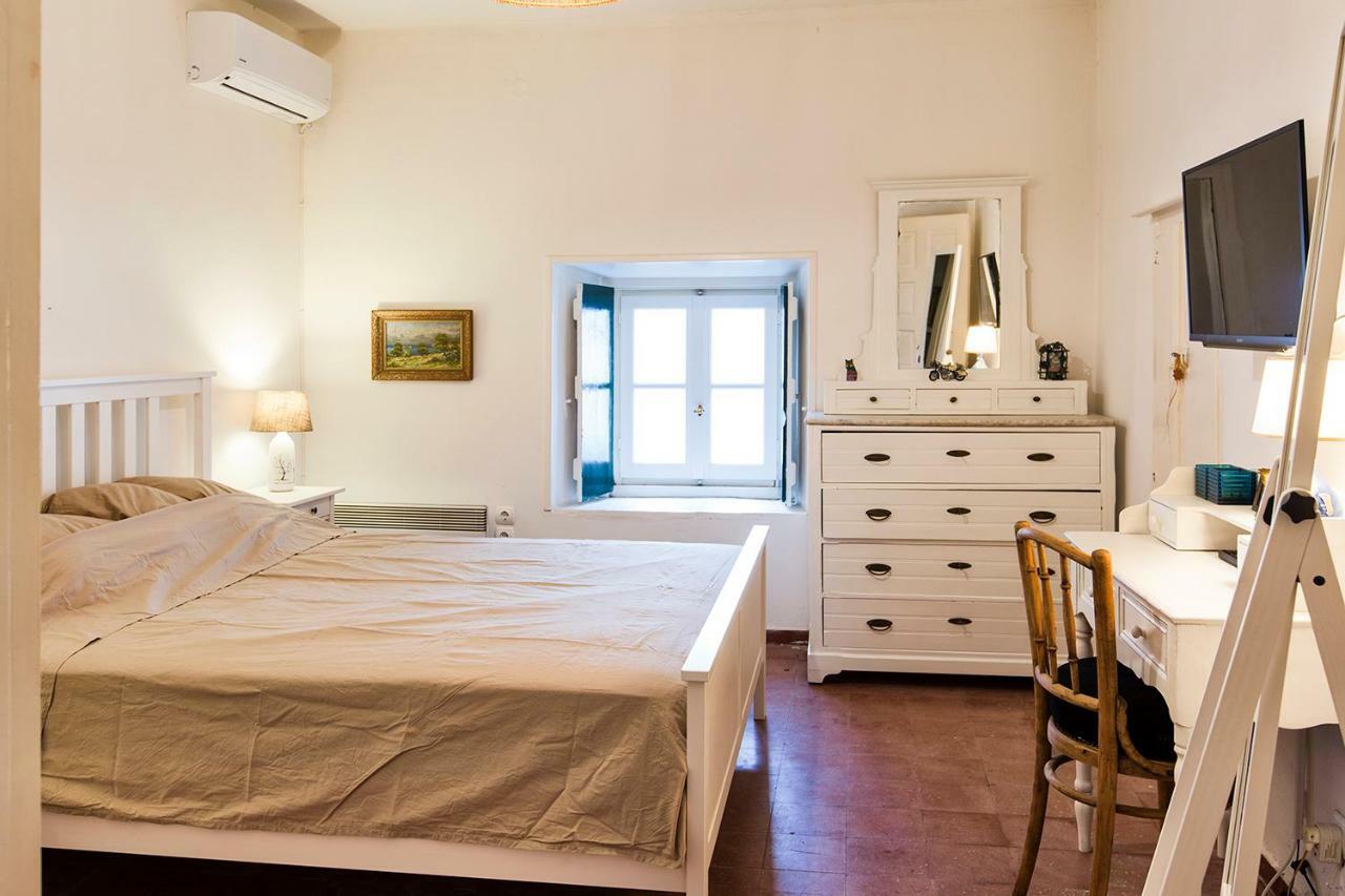 Two Olive Trees Guest House Spétses Екстериор снимка