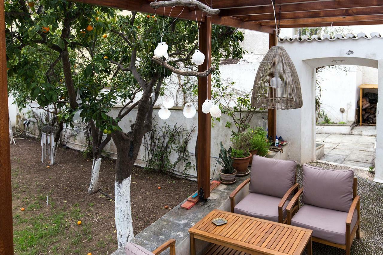 Two Olive Trees Guest House Spétses Екстериор снимка